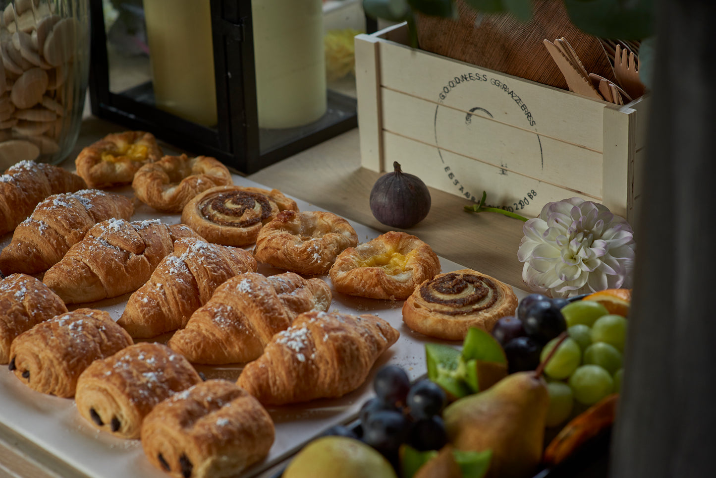 Breakfast & Brunch Grazing Table Bundle for 20